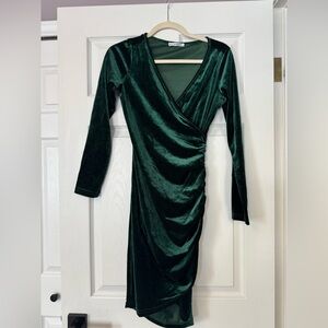Elegant Green Velvet Wrap Dress